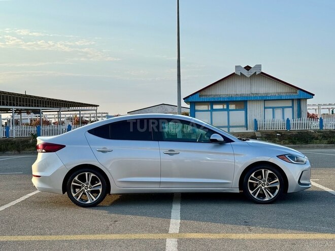 Hyundai Elantra 2016, 127,000 km - 2.0 l - Bakı