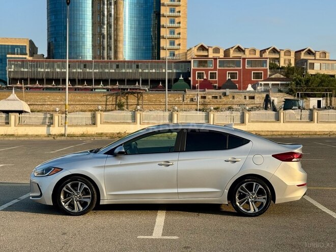 Hyundai Elantra 2016, 127,000 km - 2.0 l - Bakı