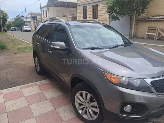 Kia Sorento-2