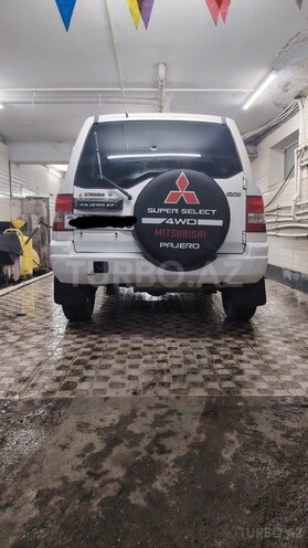 Mitsubishi Pajero io 2000, 266,600 km - 2.0 л - Bakı