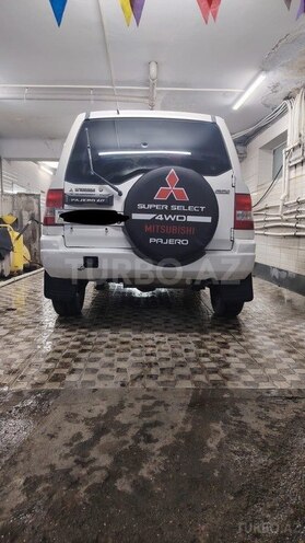 Mitsubishi Pajero io 2000, 266,600 km - 2.0 л - Bakı