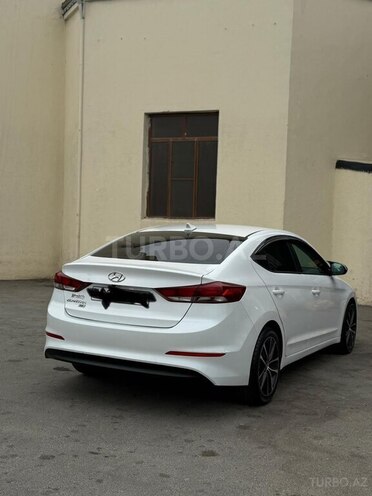 Hyundai Elantra 2018, 168,522 km - 2.0 l - Bakı