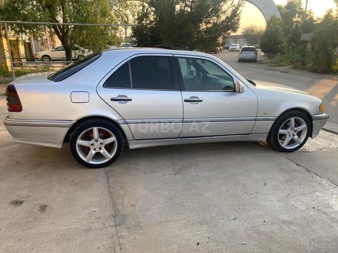 Mercedes C 220 d 1998, 387,456 km - 2.2 l - Sabirabad