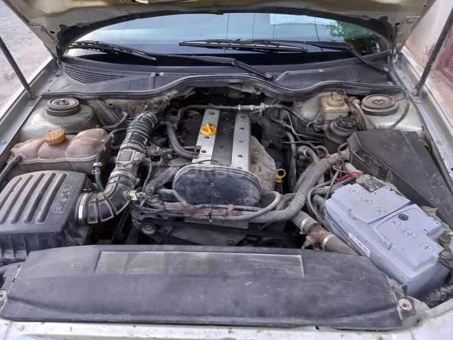 Opel Omega 1996, 273,879 km - 2.0 l - Bakı