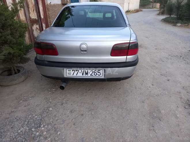 Opel Omega 1996, 273,879 km - 2.0 l - Bakı