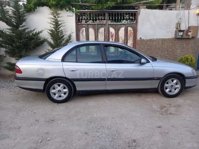 Opel Omega 1996, 273,879 km - 2.0 l - Bakı