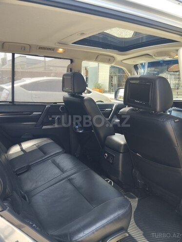 Mitsubishi Pajero 2013, 122,000 km - 3.5 l - Lənkəran