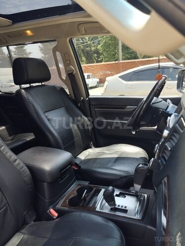 Mitsubishi Pajero 2013, 122,000 km - 3.5 l - Lənkəran