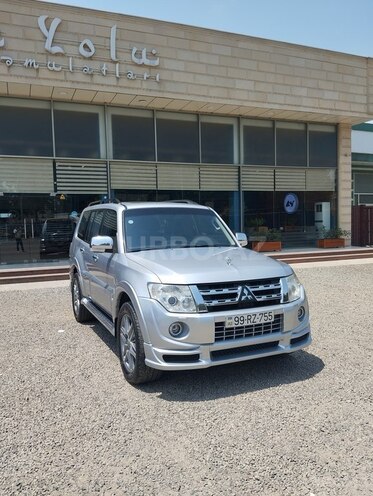 Mitsubishi Pajero 2013, 122,000 km - 3.5 l - Lənkəran
