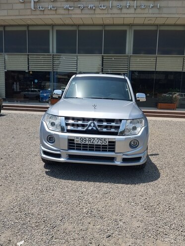 Mitsubishi Pajero 2013, 122,000 km - 3.5 l - Lənkəran