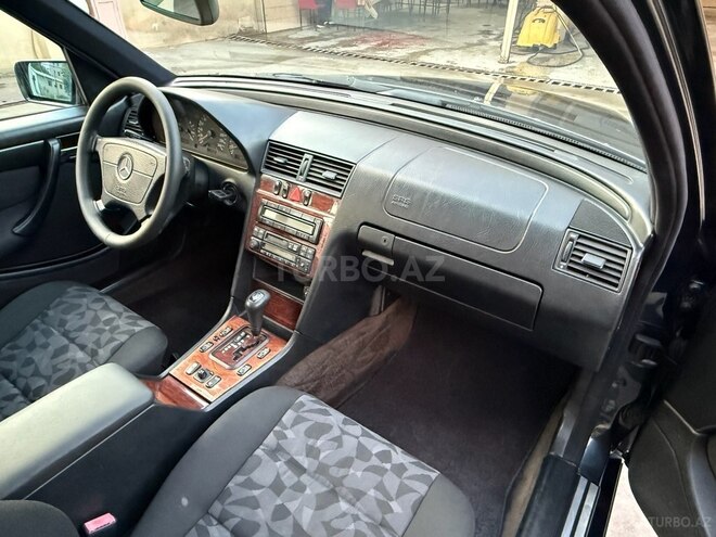 Mercedes C 200 1998, 235,525 km - 2.0 l - Gəncə