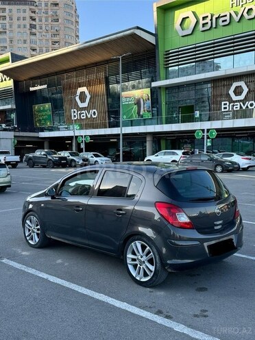 Opel Corsa 2014, 220,000 km - 1.4 l - Bakı