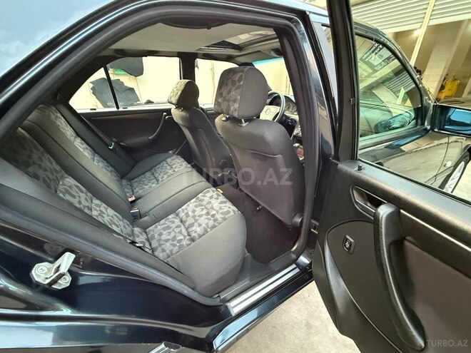 Mercedes C 200 1998, 235,525 km - 2.0 l - Gəncə