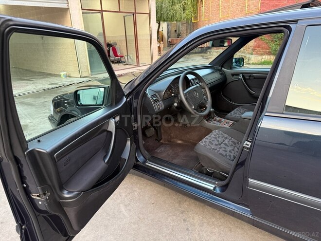 Mercedes C 200 1998, 235,525 km - 2.0 l - Gəncə