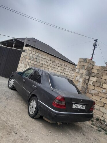 Mercedes C 220 1994, 423,784 km - 2.2 l - Bakı