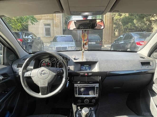 Opel Astra 2006, 266,000 km - 1.3 l - Bakı