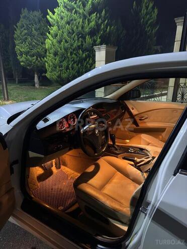 BMW 525-7