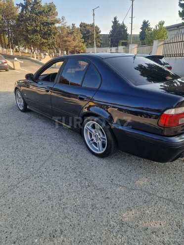 BMW 525 2003, 300,000 km - 2.5 l - Bakı