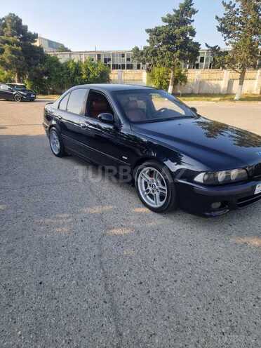 BMW 525 2003, 300,000 km - 2.5 l - Bakı