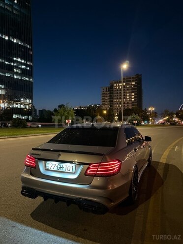 Mercedes E 350 2010, 196,000 km - 3.5 l - Bakı