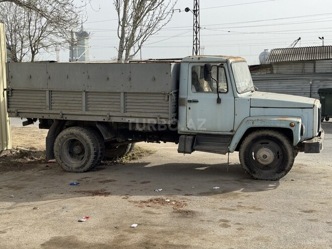 GAZ  1993, 300,000 km - 4.2 l - Bakı