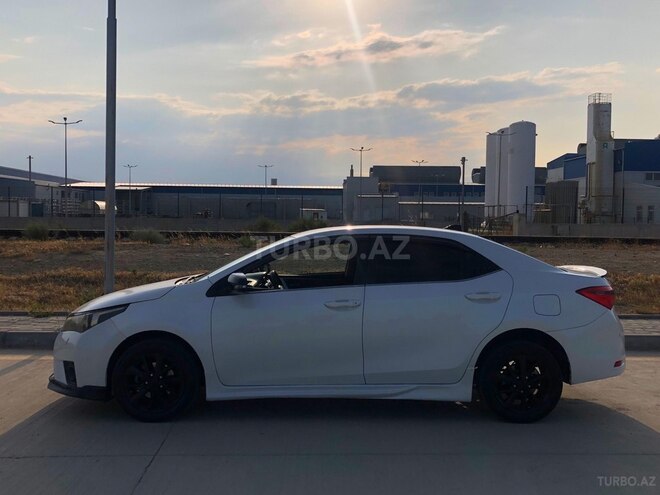 Toyota Corolla 2013, 306,000 km - 1.6 l - Bakı