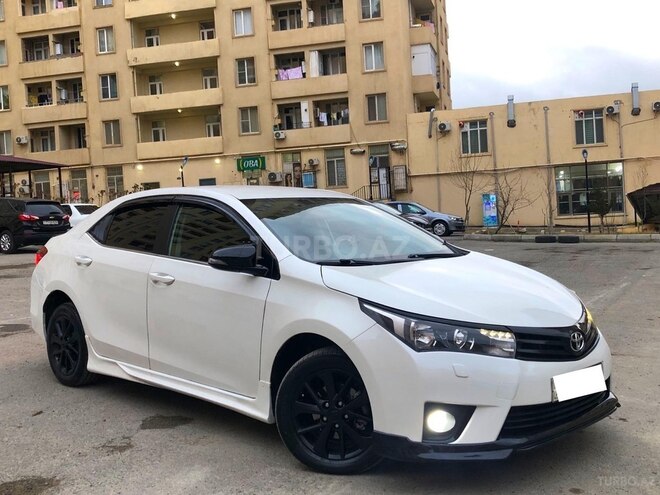 Toyota Corolla 2013, 306,000 km - 1.6 l - Bakı