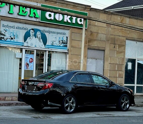 Toyota Camry 2014, 180,000 km - 2.5 л - Ağcabədi