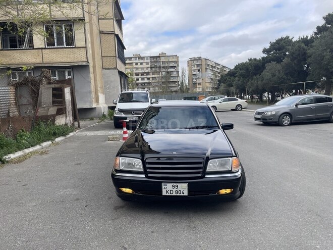 Mercedes C 230 2000, 304,465 km - 2.3 l - Qazax