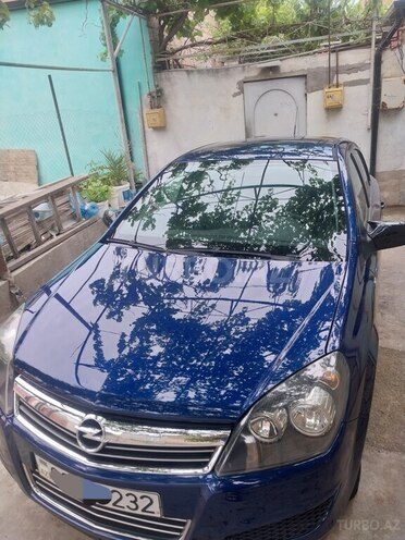 Opel Astra 2009, 250,000 km - 1.4 l - Bakı