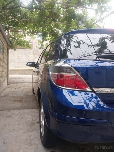Opel Astra 2009, 250,000 km - 1.4 l - Bakı