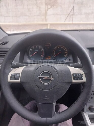 Opel Astra 2009, 250,000 km - 1.4 l - Bakı
