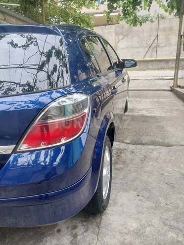 Opel Astra 2009, 250,000 km - 1.4 l - Bakı
