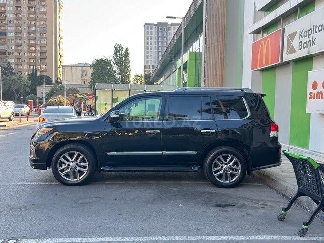 Lexus LX 570 2013, 236,000 km - 5.7 l - Bakı