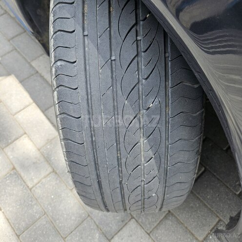 Mercedes E 220 d 2001, 200,000 km - 2.2 l - Beyləqan