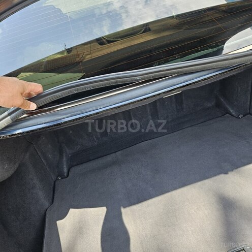 Mercedes E 220 d 2001, 200,000 km - 2.2 l - Beyləqan