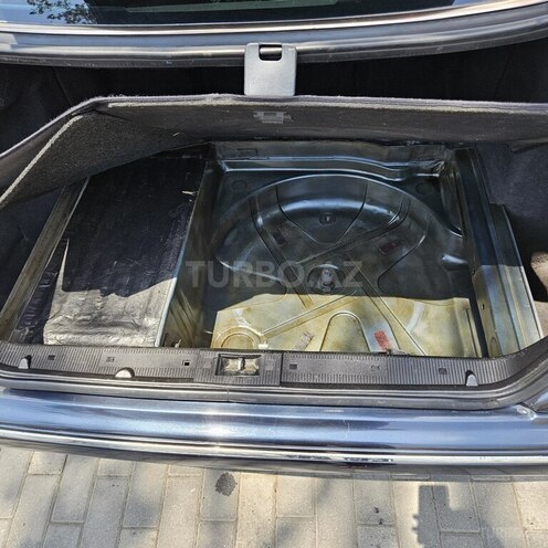 Mercedes E 220 d 2001, 200,000 km - 2.2 l - Beyləqan