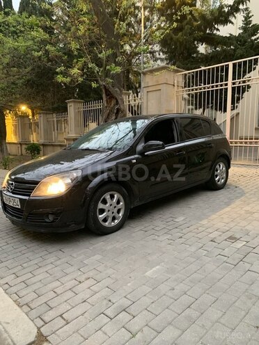 Opel Astra 2005, 310,000 km - 1.4 л - Bakı