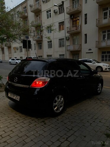 Opel Astra 2005, 310,000 km - 1.4 л - Bakı