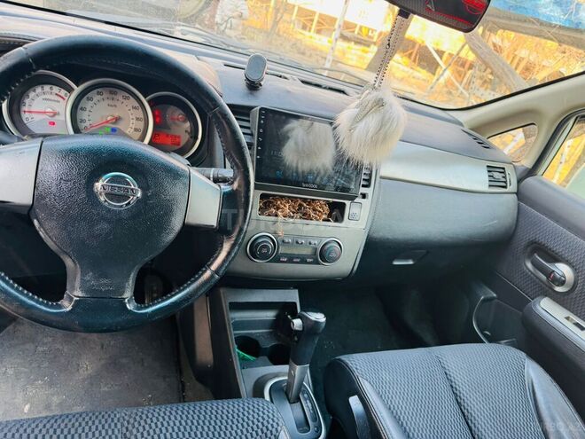 Nissan Tiida 2011, 85,000 km - 1.6 l - Gəncə