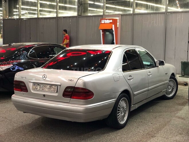 Mercedes E 220 d 4MATIC 1999, 390,000 km - 2.2 l - Bakı