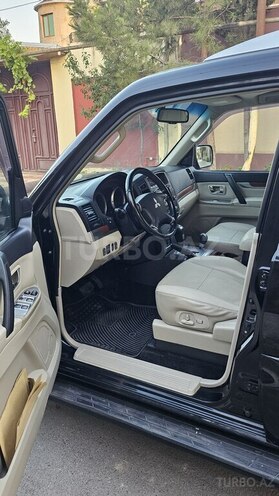 Mitsubishi Pajero 2008, 169,000 km - 3.0 л - Bakı