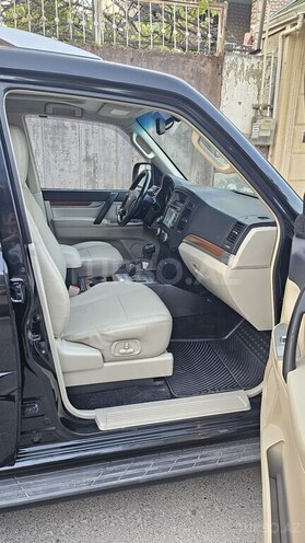Mitsubishi Pajero 2008, 169,000 km - 3.0 л - Bakı