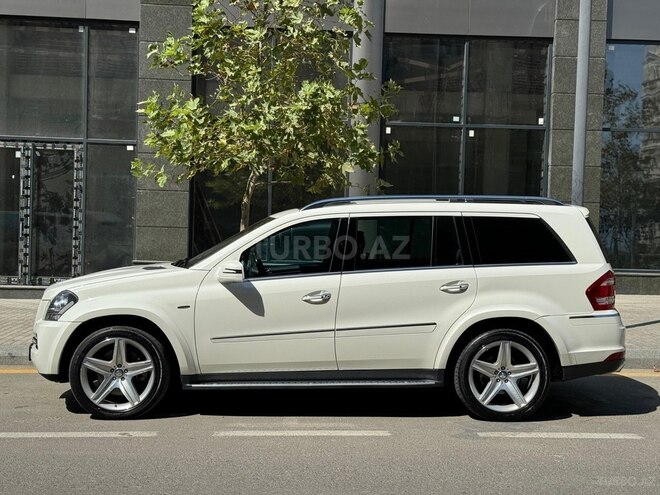 Mercedes GL 500 4MATIC 2012, 100,000 km - 5.5 l - Bakı