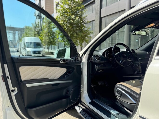 Mercedes GL 500 4MATIC 2012, 100,000 km - 5.5 l - Bakı
