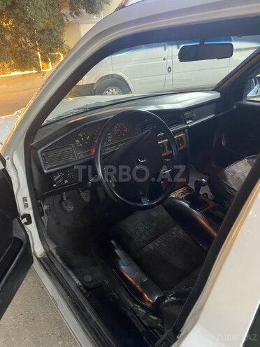 Mercedes 190 1989, 450,000 km - 2.4 l - Bakı