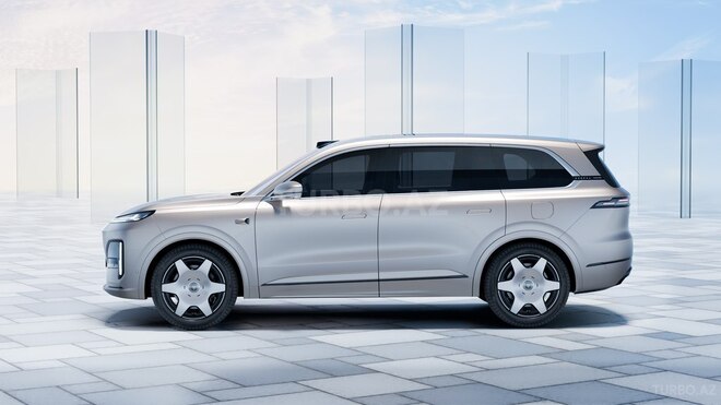 Changan Deepal S09-4