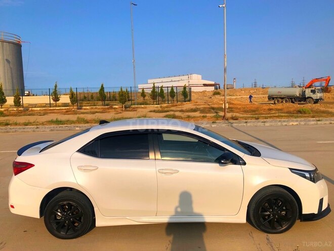 Toyota Corolla 2013, 307,000 km - 1.6 l - Bakı