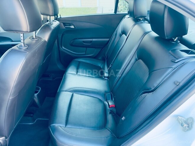 Chevrolet Aveo-9