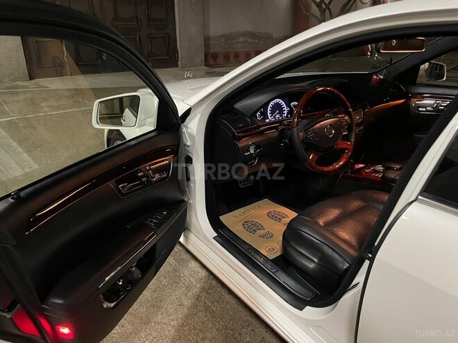 Mercedes  2010, 302,000 km - 5.5 l - Bakı